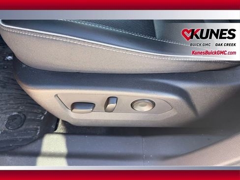 Used 2021 Buick Envision Essence image 12