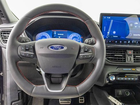 Used 2024 Ford Escape ST-Line Elite w/ Premium Technology Package AWD/4WD image 34