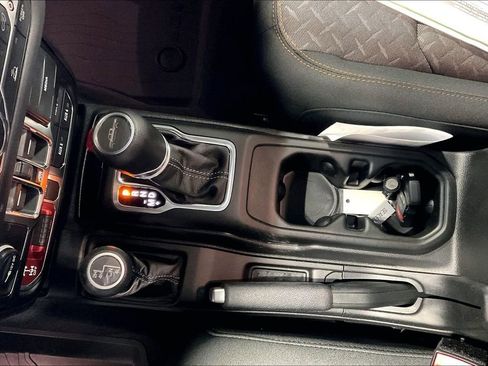 New 2026 Jeep Gladiator Mojave image 21