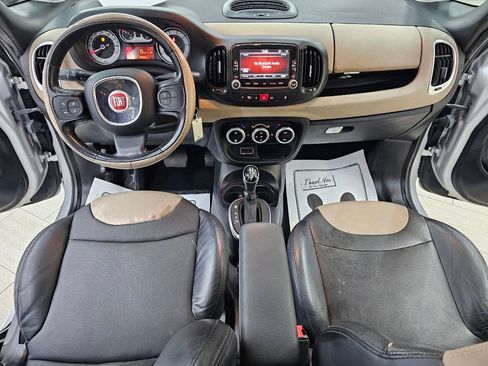 Used 2017 FIAT 500L Lounge w/ Premium Package FWD image 26