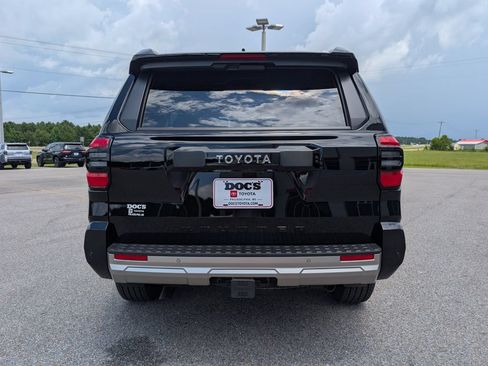 New 2026 Toyota 4Runner Limited AWD/4WD image 4