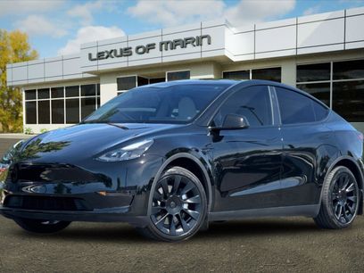 Used 2024 Tesla Model Y 2WD