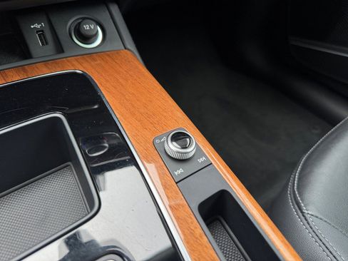 Used 2022 Audi Q5 2.0T Premium Plus image 22