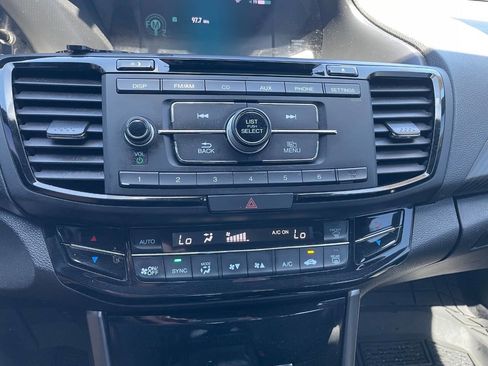 Used 2017 Honda Accord Sport image 47