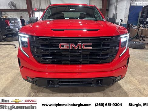 New 2026 GMC Sierra 1500 Elevation w/ Elevation Select Package AWD/4WD image 11