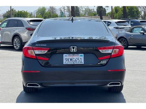 Used 2022 Honda Accord Sport image 4