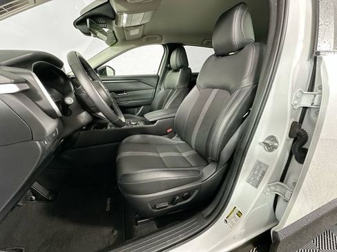 Used 2025 MAZDA CX-50 AWD 2.5 S w/ Preferred Package image 17