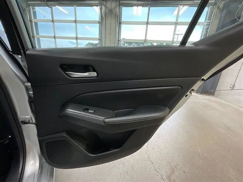Used 2022 Nissan Altima 2.5 SV FWD image 22