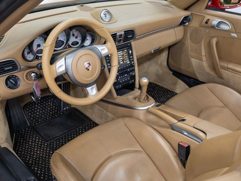 Used 2009 Porsche 911 Carrera S image 4