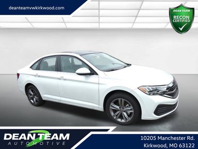 Used 2024 Volkswagen Jetta SE w/ Panoramic Sunroof Package