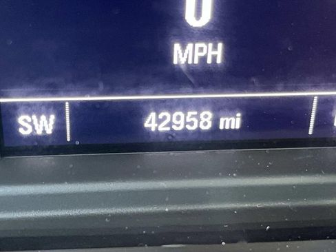 Certified 2024 Chevrolet Silverado 1500 Custom image 19