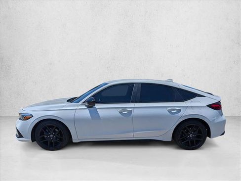 Used 2023 Honda Civic Sport image 9