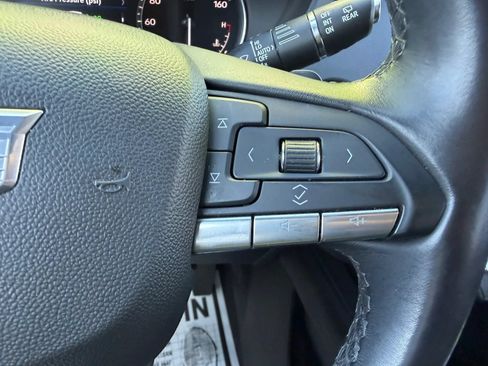 Used 2023 Cadillac XT4 Premium Luxury FWD image 24