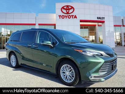 Used 2024 Toyota Sienna Platinum