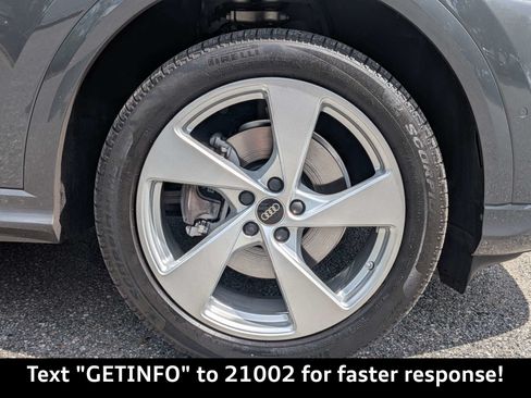 Certified 2025 Audi Q5 Premium Plus AWD/4WD image 13