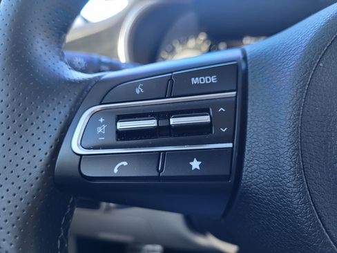 Used 2023 Kia Stinger GT2 image 25