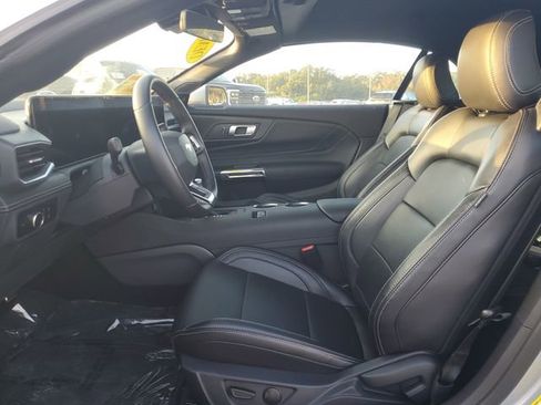 New 2025 Ford Mustang Premium image 9