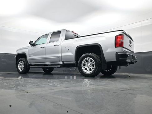 Used 2017 GMC Sierra 1500 SLE w/ SLE Value Package image 28