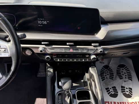 Used 2025 Kia Telluride S AWD/4WD image 21
