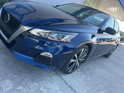 Used 2021 Nissan Altima 2.5 SR