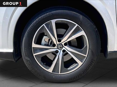 Certified 2026 Lexus RX 350 Premium w/ Accessory Package (Z1) FWD image 9