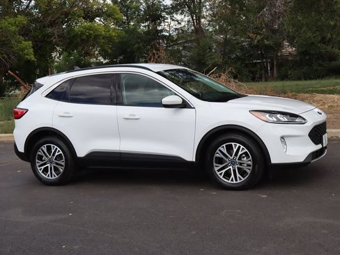 Used 2021 Ford Escape SEL FWD image 2