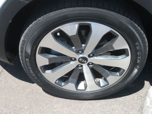 Used 2020 Kia Telluride S FWD image 14