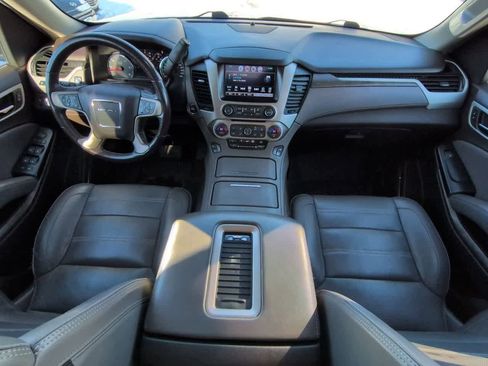 Used 2018 GMC Yukon Denali image 15