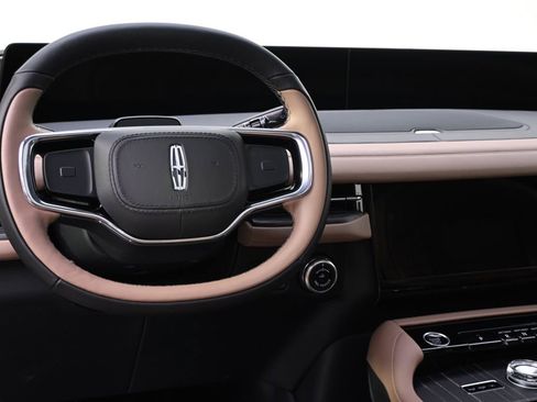 New 2026 Lincoln Navigator L Black Label image 12