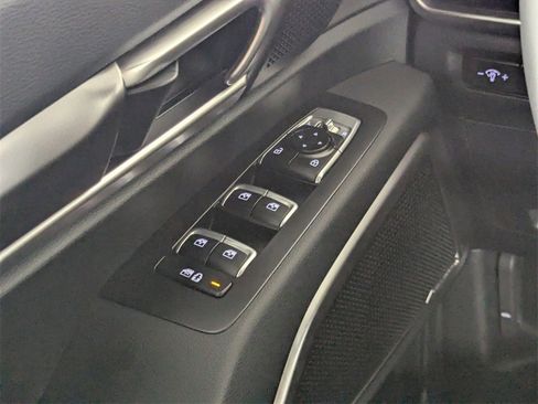 New 2025 Kia Telluride S image 16