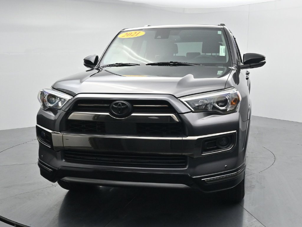 Used 2021 Toyota 4Runner Nightshade AWD/4WD image 3