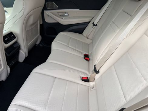 New 2026 Mercedes-Benz GLE 450 4MATIC image 23