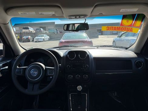 Used 2016 Jeep Patriot Sport w/ Power Value Group image 13