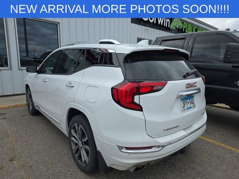 Used 2020 GMC Terrain Denali w/ GMC Pro Grade Package AWD/4WD image 6