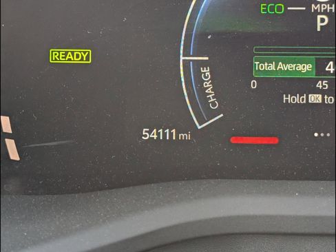 Used 2025 Toyota Camry SE FWD image 19