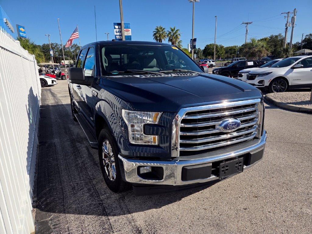 Used 2017 Ford F150 XLT w/ Equipment Group 302A Luxury RWD image 4