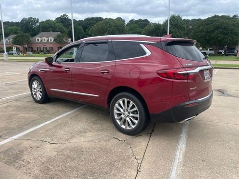Used 2018 Buick Enclave Premium w/ Experience Buick Package AWD/4WD image 5