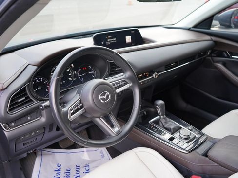 Used 2020 MAZDA CX-30 FWD w/ Premium Package image 8