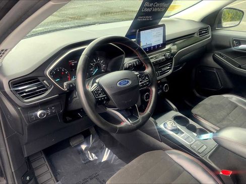 Used 2022 Ford Escape SEL w/ SEL Stealth AWD Package image 17