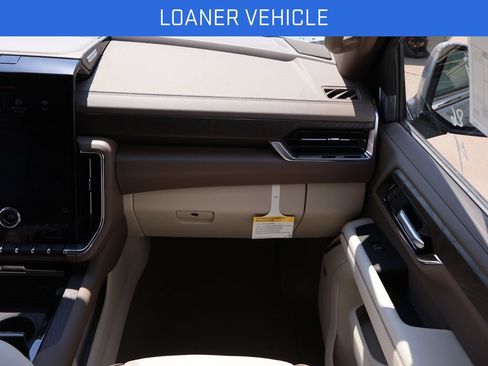 New 2026 GMC Yukon Denali AWD/4WD image 14