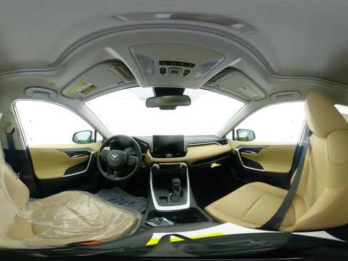 New 2025 Toyota RAV4 XLE w/ Convenience Package image 59