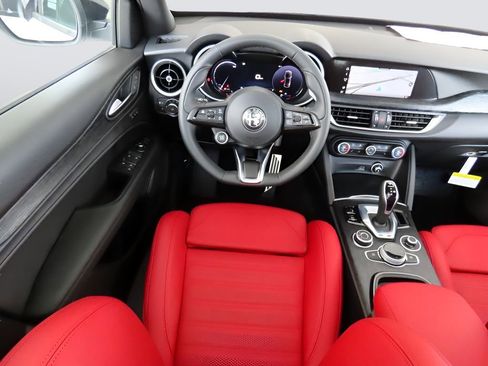 New 2024 Alfa Romeo Stelvio Sprint image 23