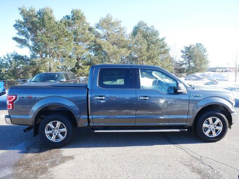 Used 2018 Ford F150 XLT w/ Equipment Group 302A Luxury image 4