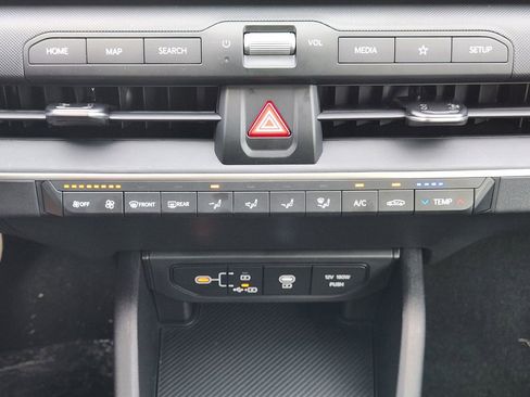 New 2026 Kia K4 FWD image 16