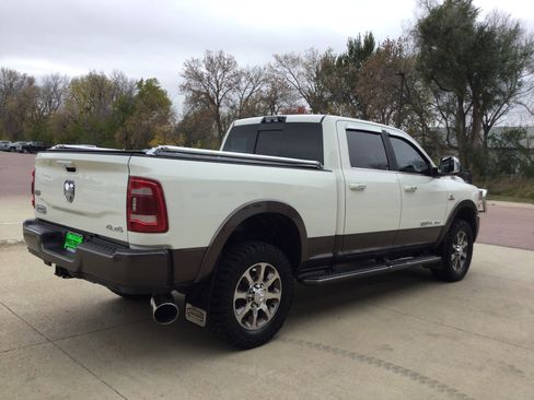 Used 2022 RAM 2500 Limited image 5