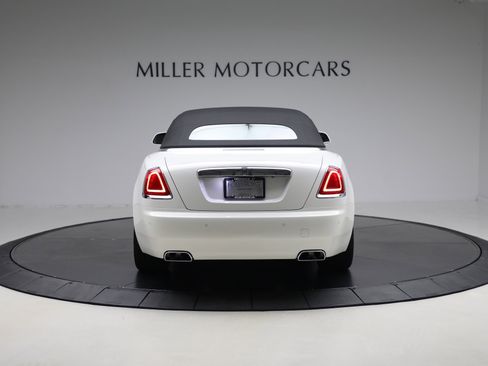 Certified 2018 Rolls-Royce Dawn image 20