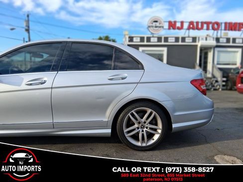 Used 2013 Mercedes-Benz C 300 Sport image 11