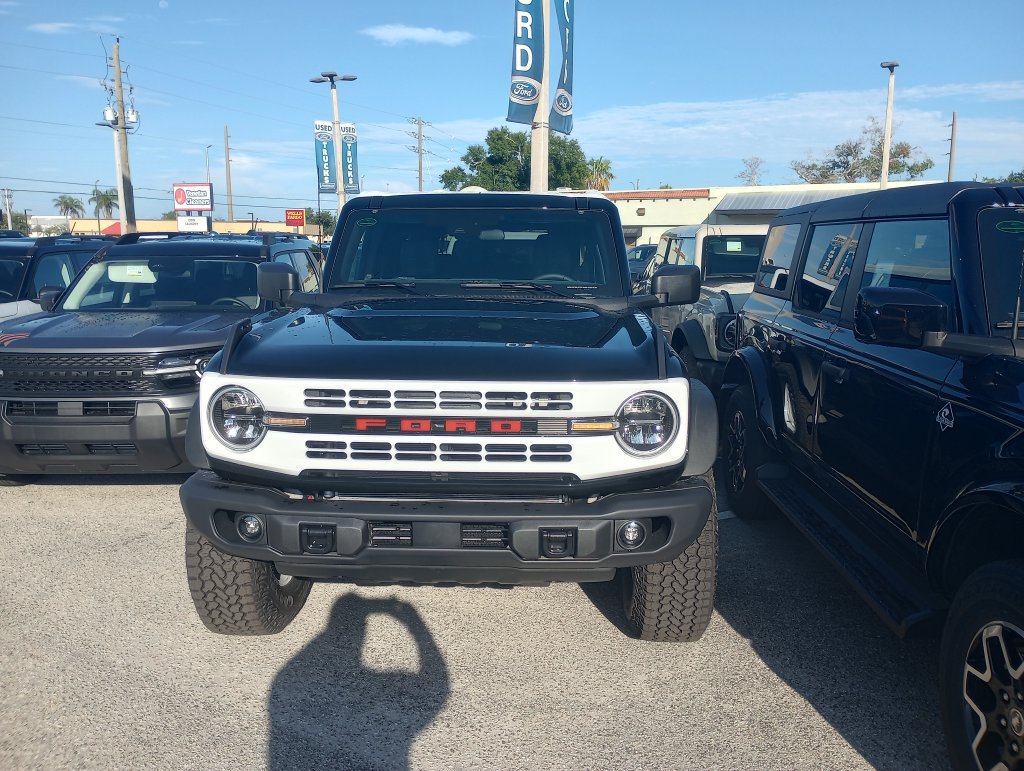 New 2026 Ford Bronco Heritage Edition AWD/4WD image 7