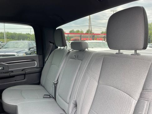 Used 2023 RAM 2500 Big Horn w/ Level 1 Equipment Group AWD/4WD image 11