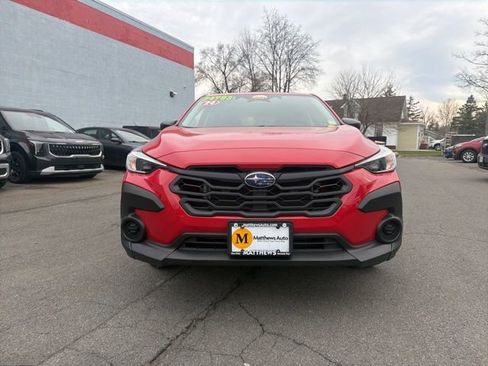 Used 2024 Subaru Crosstrek 2.0i AWD/4WD image 8